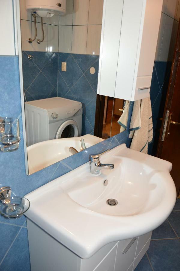 Apartment Vrban Сень Экстерьер фото
